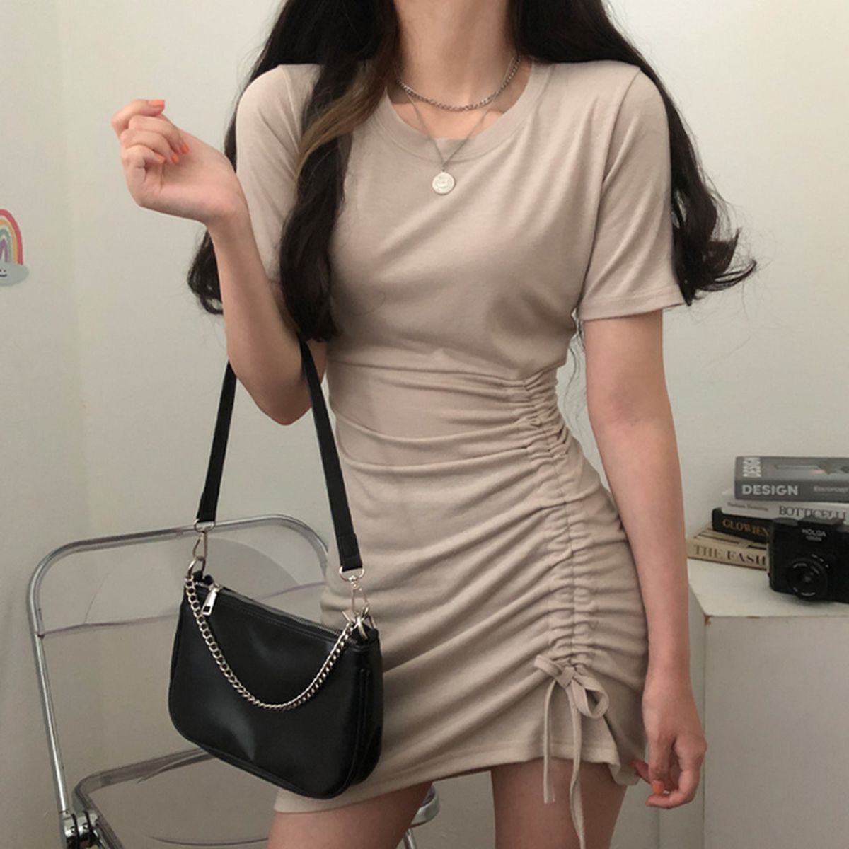 Sona 価格実話 笑顔 アンバランス シャーリング ミニワンピース 10代 代女性ファッション韓国通販