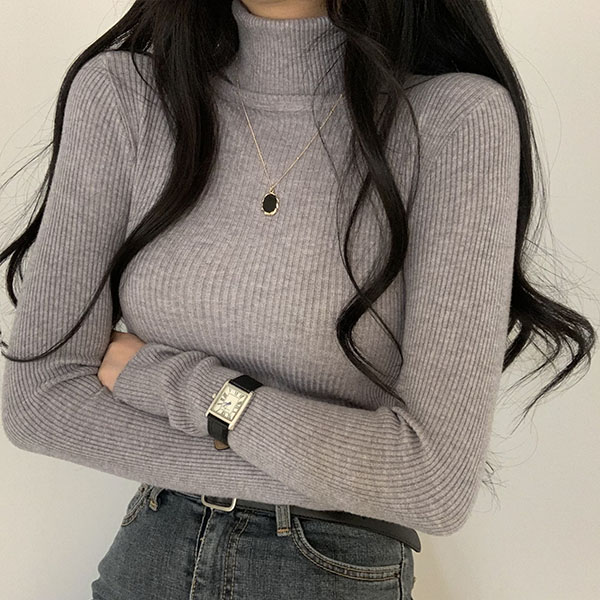 スリムフィットタートルネックTシャツ6色