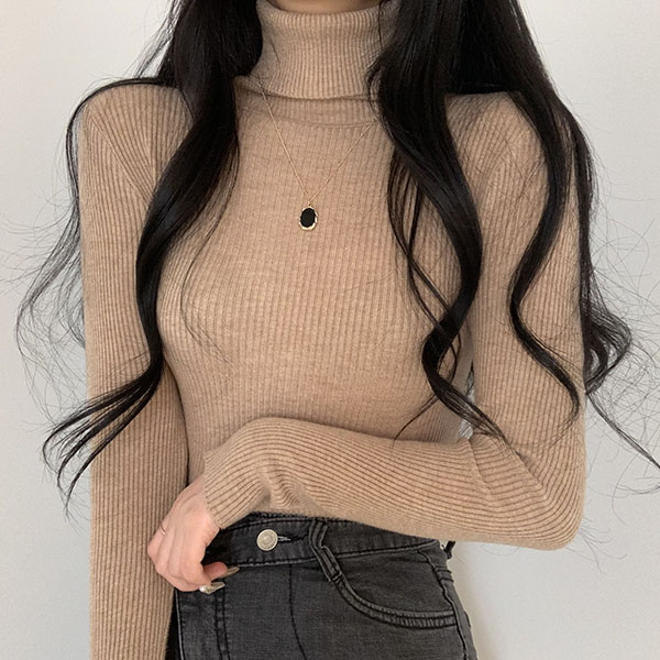 スリムフィットタートルネックTシャツ6色
