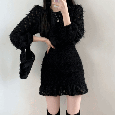 Sona フェザーファーミニワンピース 10代 代女性ファッション韓国通販