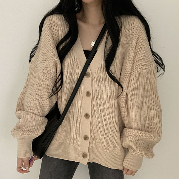 ルーズフィットVネックニットカーディガン|カーディガン|韓国 ルーズフィットVネックニットカーディガン|カーディガン|韓国