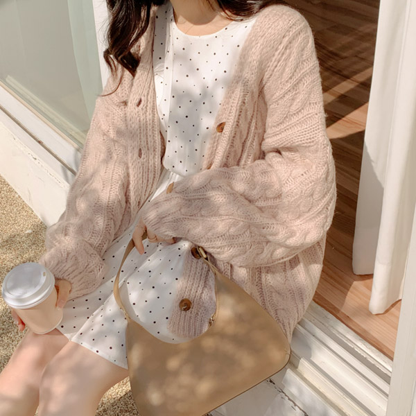 D*n様 Supreme 編み込みカーディガン ベージュ D*n様 Supreme 編み込みカーディガン ベージュ