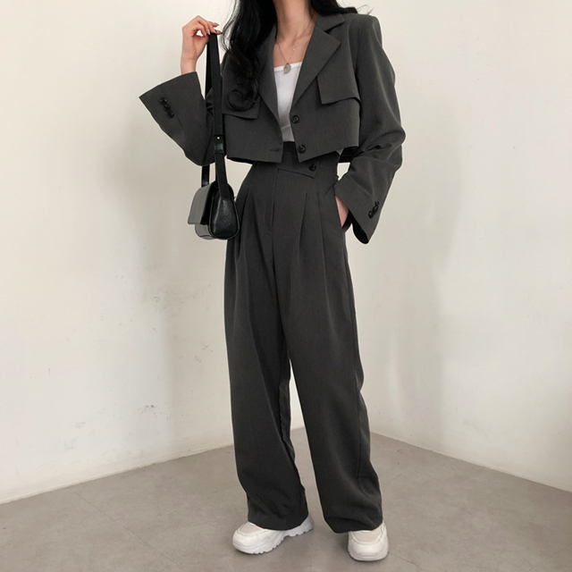 SONA | [SET]サイドボタンクロップジャケット＋スラックス | 10代・20代女性ファッション韓国通販