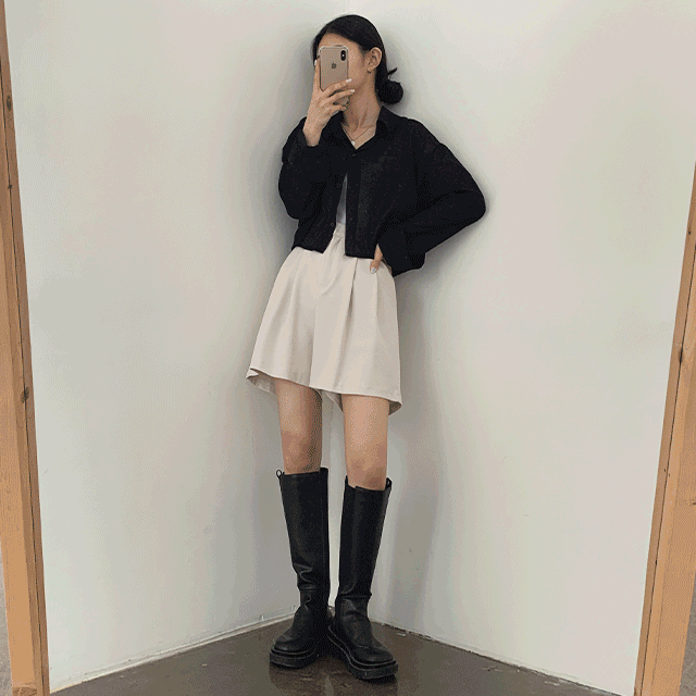 SONA ピンタックハイウエストスラックスショートパンツ(後ろゴム) 10代・20代女性ファッション韓国通販