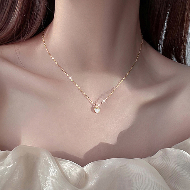 ミニハートチェーンネックレス