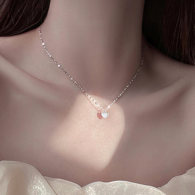ミニハートチェーンネックレス