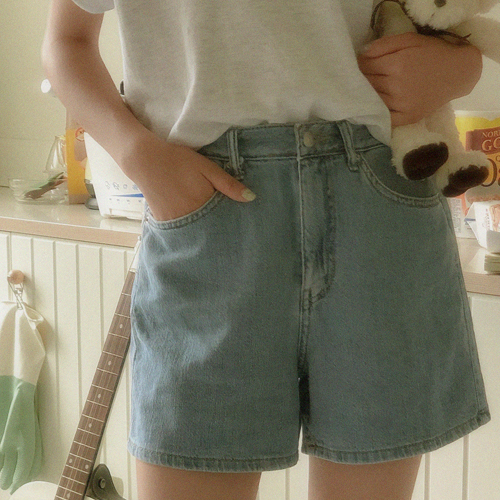 Sona ウォッシングデニムショートパンツ 後ろゴム 10代 代女性ファッション韓国通販