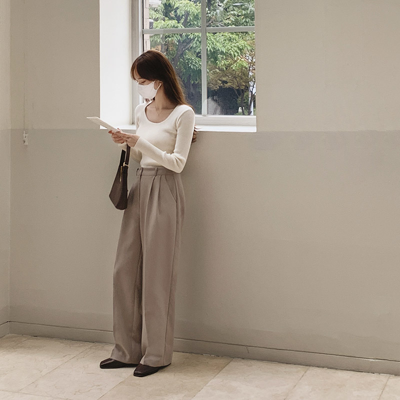 avie muah nugu リブニット 韓国 トップス 新品 avie muah nugu リブニット 韓国 トップス 新品 この夏注目す