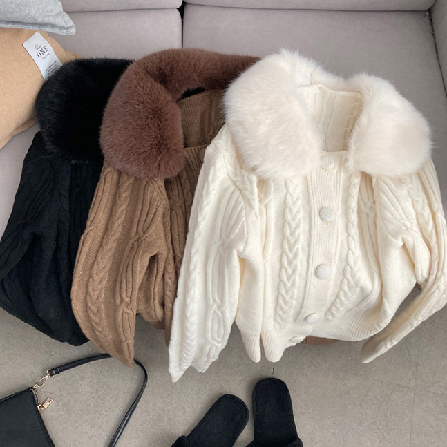 워녕이 밍크퍼 카라 꽈배기 니트 가디건