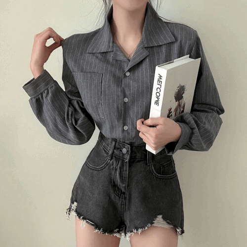 ストライプツーポケットクロップシャツ - [10代・20代女性ファッション