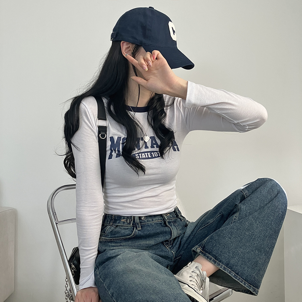 SONA | MONTANAプリントスリムクロップ長袖Tシャツ | 10代・20代女性ファッション韓国通販