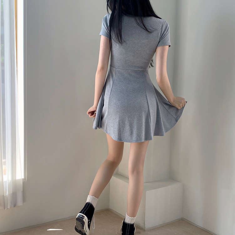 ショルダースリットフレア半袖ミニワンピース｜ミニワンピース｜韓国