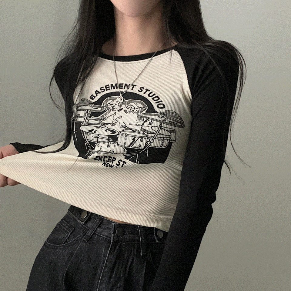 リブバイカラーレタリングロングTシャツ - [10代・20代女性