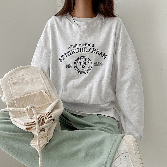 レタリング刺繍セミクロップスウェットTシャツ｜スウェット｜韓国