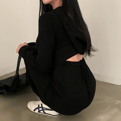 バックオープンフードロングワンピース｜ロングワンピース｜韓国