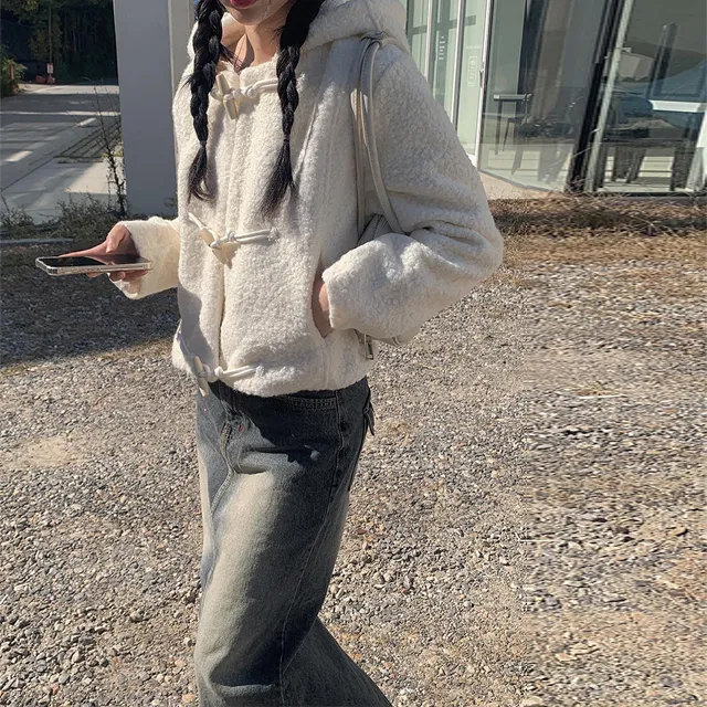 ホワイトフードダッフルコート｜コート｜韓国ファッション通販 SONA