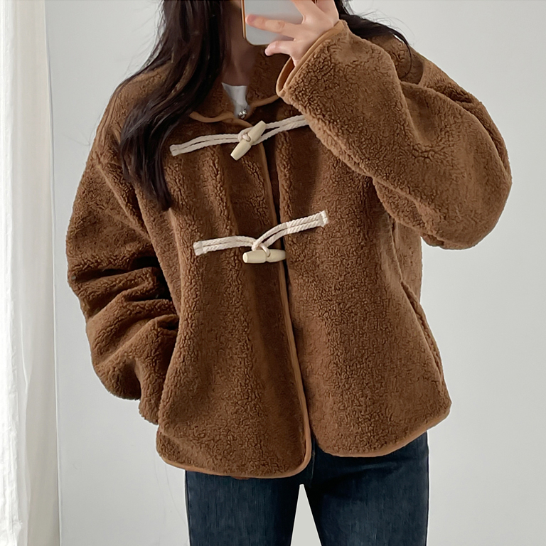 トグルボタンラウンドカラーボアジャケット｜コート｜韓国ファッション