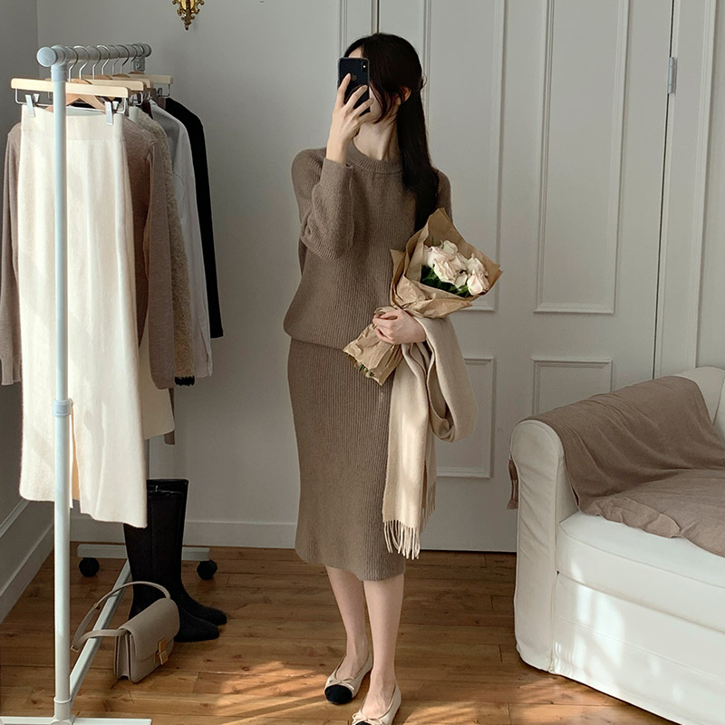ニットトップススカートセットアップ｜ツーピース｜韓国ファッション