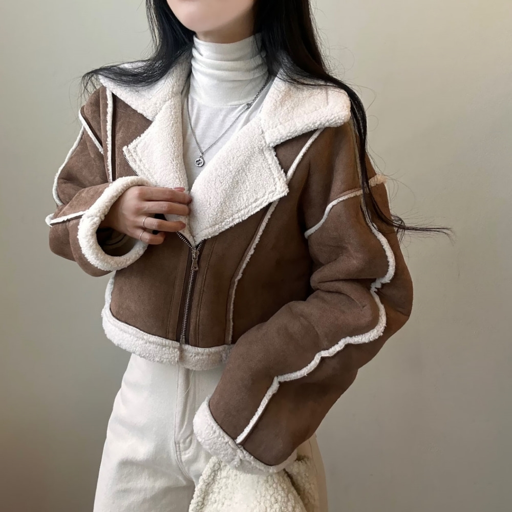 ミシェルマカロン　ムートンショートライダース 新品未使用 ミシェルマカロン ファーフードライダース XS