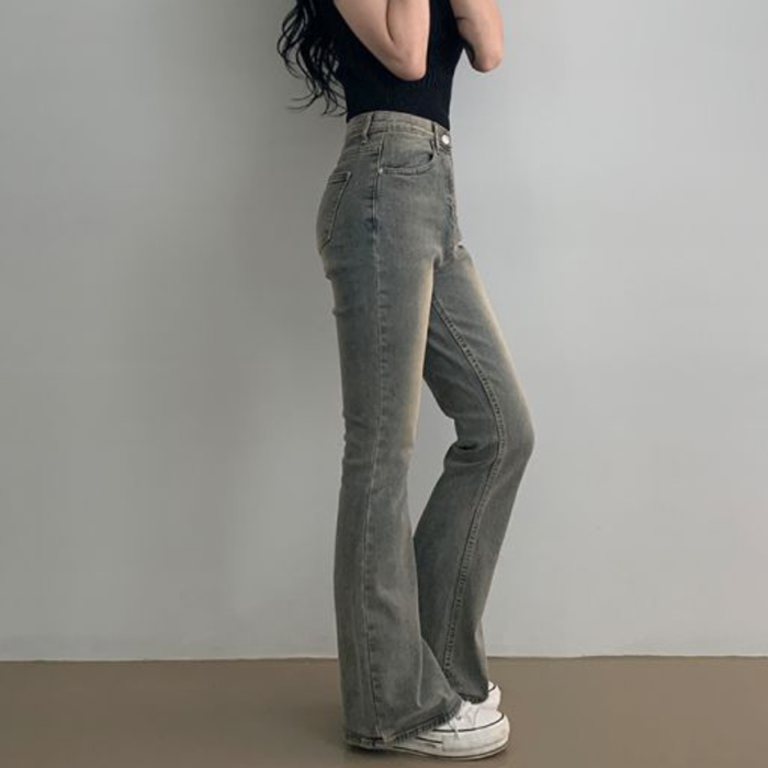 Zendaya ×  ブーツカットデニム 小さいサイズ すごく伸びるセミブーツカットデニムパンツ