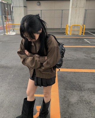 ブラウンオーバーフィットボンバージャケット