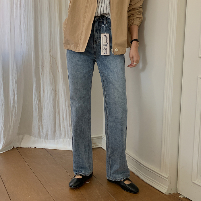 ストレートフィットデニムパンツ