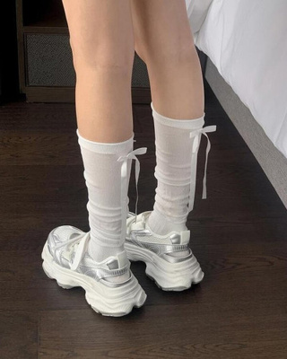 バレエコアリボンニーソックス