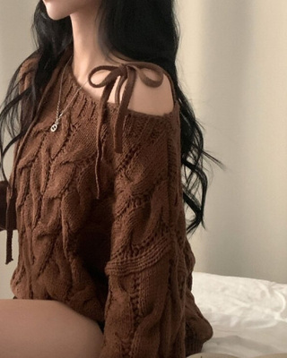 가을의 이분의 일 꽈배기 리본 트임 니트 오프숄더 4color