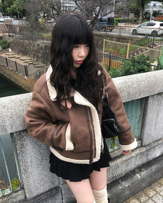 ツーボタン肩パッドショートコート｜ジャケット｜韓国ファッション通販