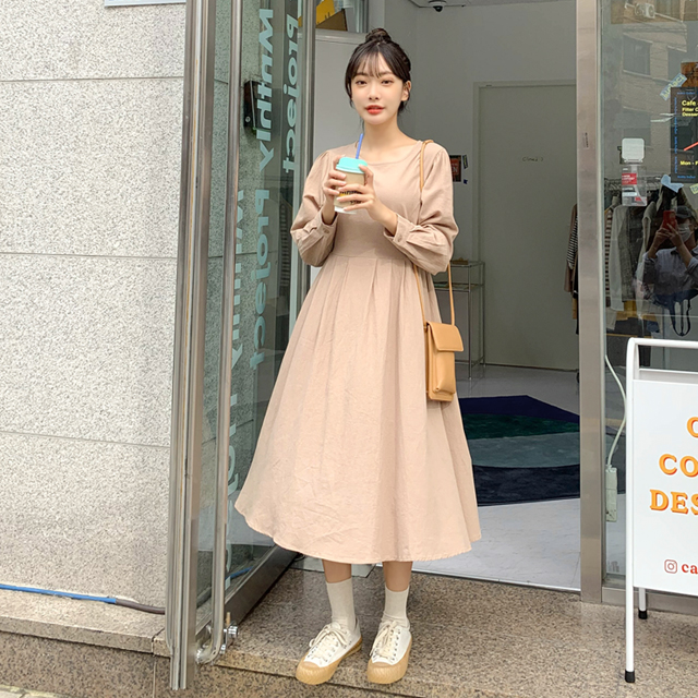 フレアフィットワンピース