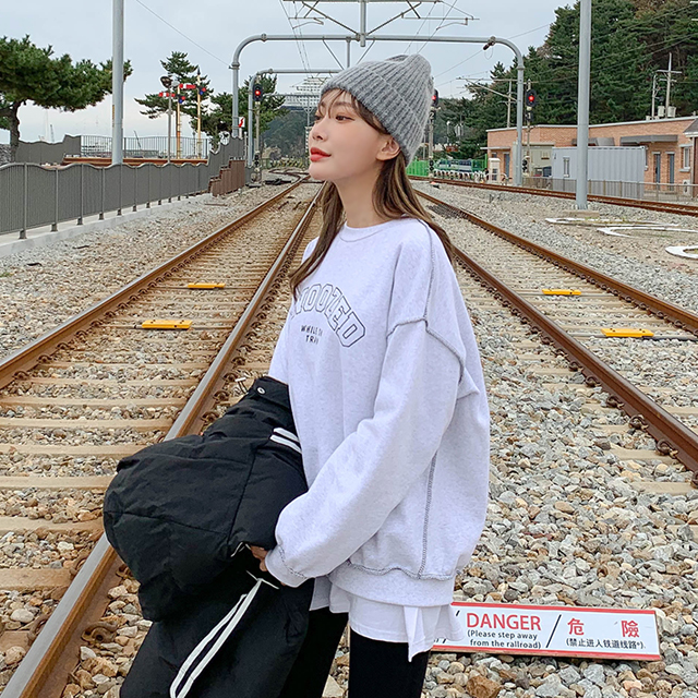 SNOOZEDスティッチトレーナー｜スウェット｜韓国ファッション通販 SONA