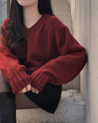 제니 브이넥 레이어드 루즈핏 나그랑 니트