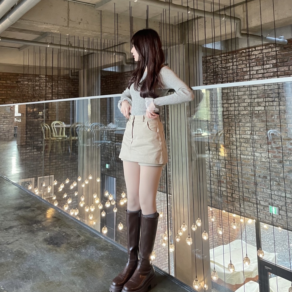 【関税込み】Gauge81 ベージュ Kanda ミニスカート SSK21381 カジュアルスカートパンツ ミニスカート - SONA