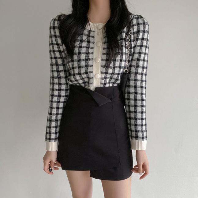 SONA | アンバランスAラインミニスカート | 10代・20代女性ファッション韓国通販