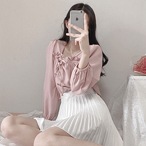 프릴 스퀘어넥 스프링 블라우스