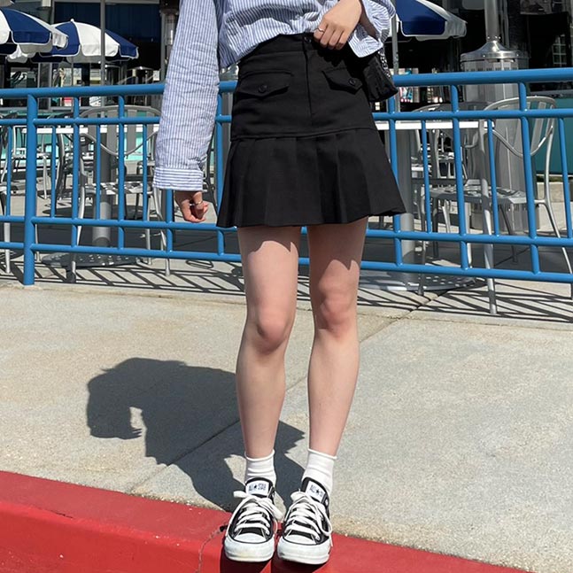 半分プリーツスカート(ショートパンツ付)