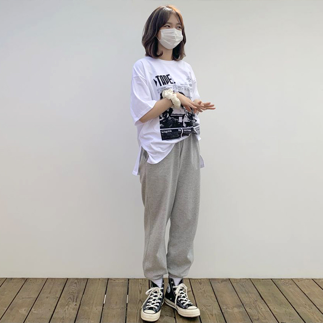 フィルムプリント半袖Tシャツ