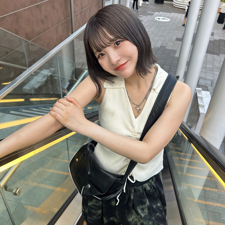Sheller シェリエ　襟付きタンクトップ 1752551323_0.jpg