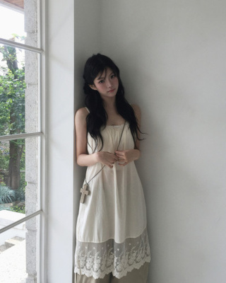 レースレイヤードワンピース