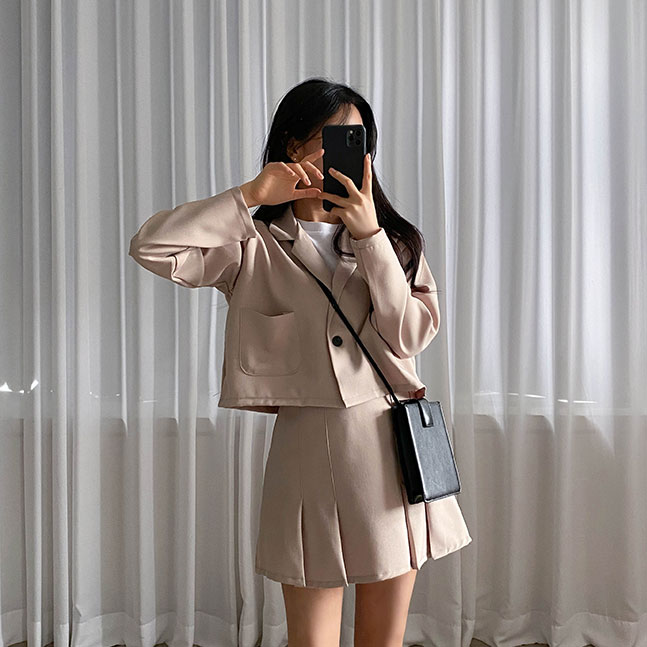 럽미 심플 데일리 크롭 자켓