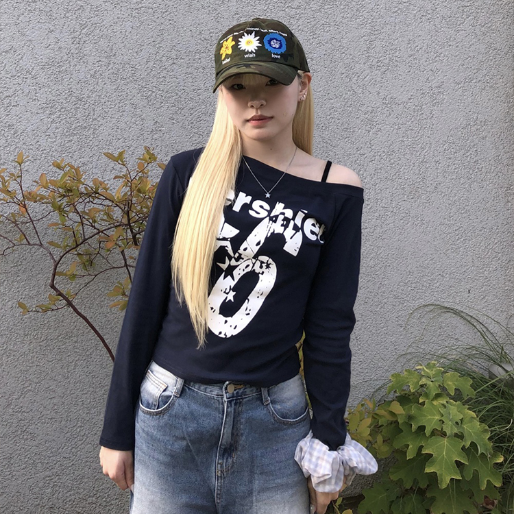ワンオフショルダーTシャツ｜長袖Tシャツ｜韓国ファッション通販