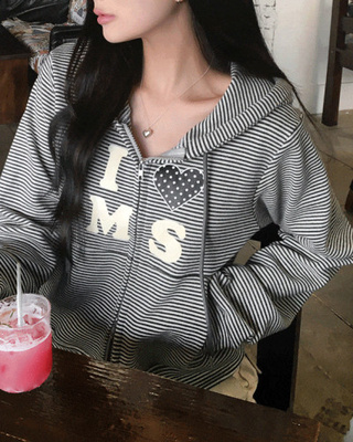 レタリングストライプフードジップアップ