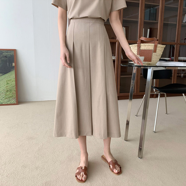 ピンタックロングスカート
