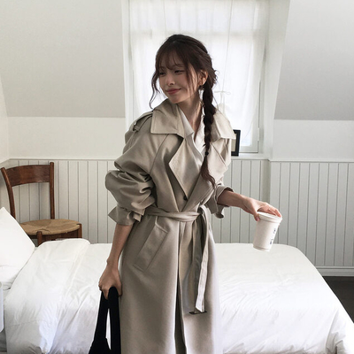 美品 セオリー 現行 クラシック クレープ シンプル トレンチ コート ベージュ 美品 セオリー 現行 クラシック クレープ シンプル トレンチ
