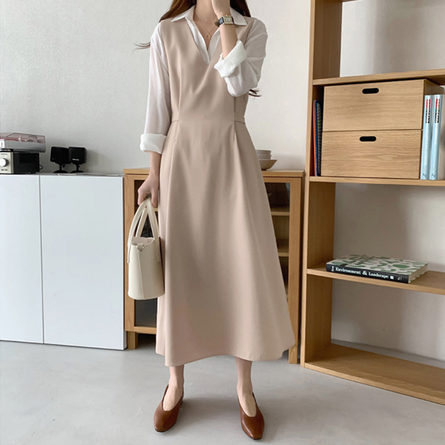 Vネックロングワンピース