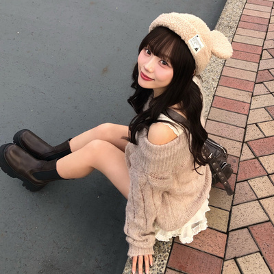 オフショルダーシースルーニット