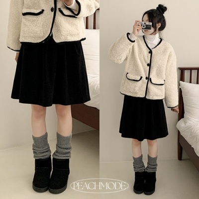 スエードピンタックフレアミディスカート