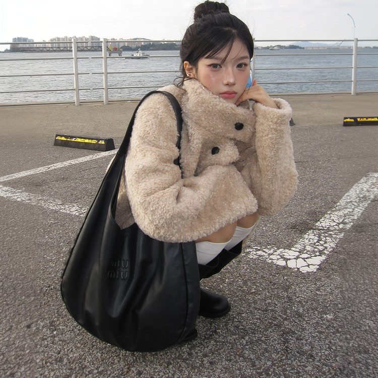 エコファーショートジャケット｜ジャケット｜韓国ファッション通販 SONA