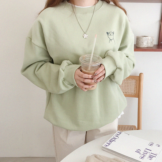 にゃんにゃんマンツーマンTシャツ