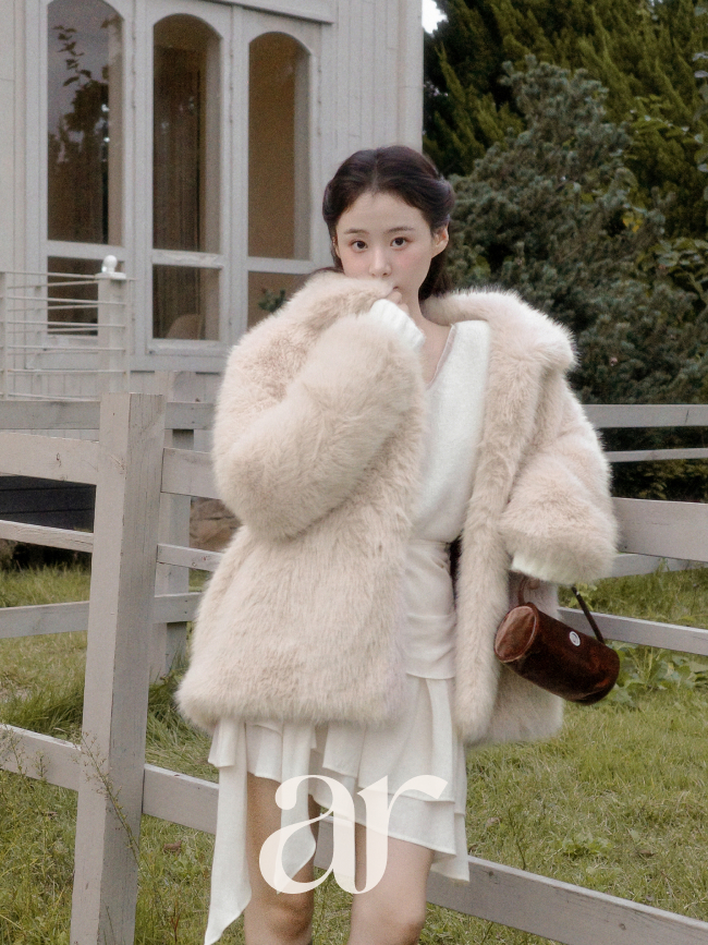 ハーフ丈カラーファーコート｜ジャンパー｜韓国ファッション通販 SONA